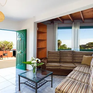 https://finca-la-gaviota-maxi.tenerifehoteles.net